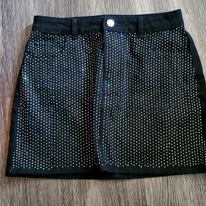NWOT- Forever 21 sequenced skirt